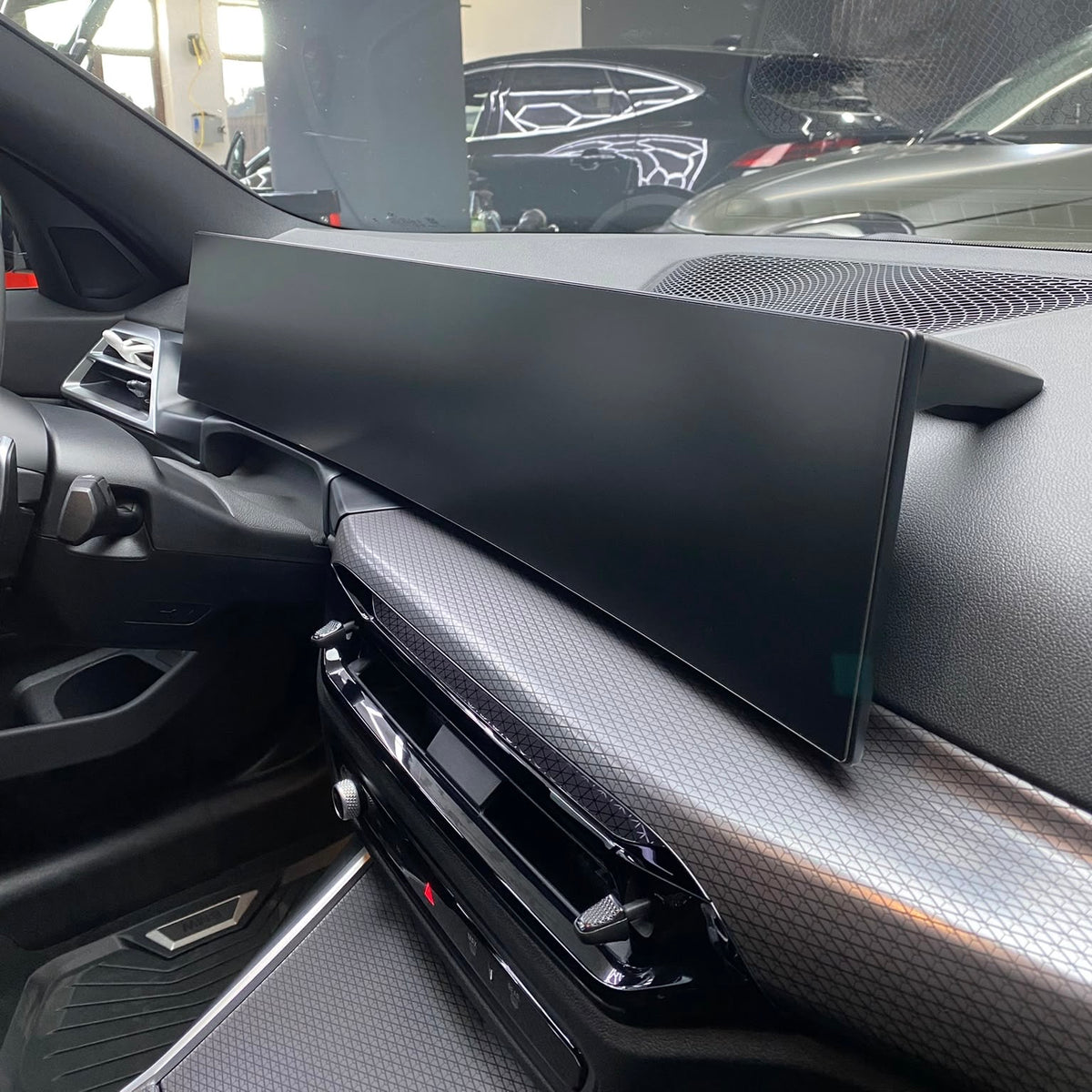 Kit Pellicola Protettiva Display BMW Serie 3 G20/G21 2023-2026 – PPF Lucido o Opaco Pretagliato